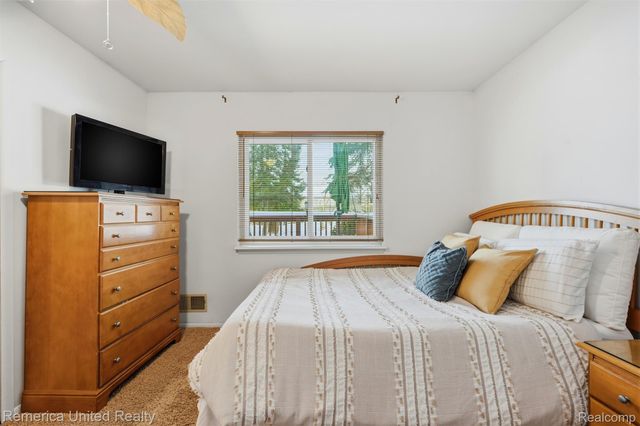 968 Touraine Avenue, East Lansing, MI 48823