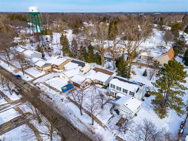 968 Touraine Avenue, East Lansing, MI 48823