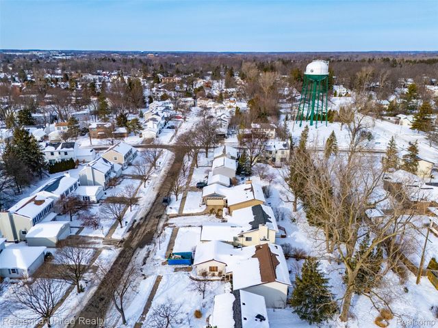 968 Touraine Avenue, East Lansing, MI 48823