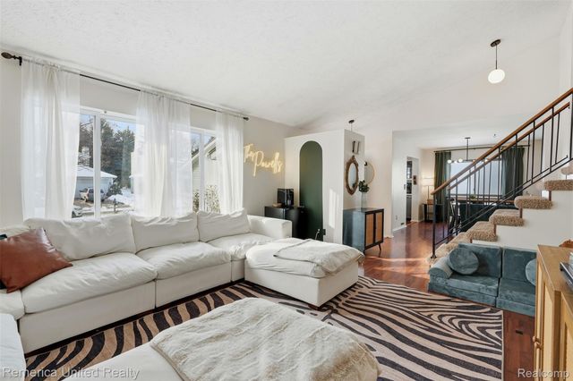 968 Touraine Avenue, East Lansing, MI 48823