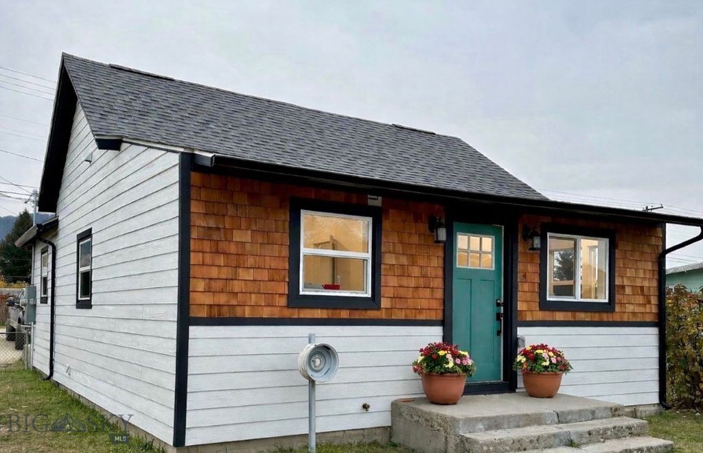 3320 Paxson, Butte, MT 59701