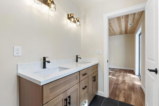 183 Moreno Lane, Sugarloaf, CA 92386