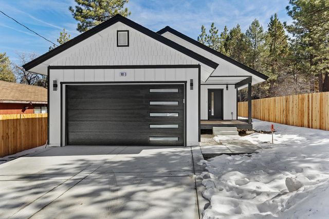 183 Moreno Lane, Sugarloaf, CA 92386