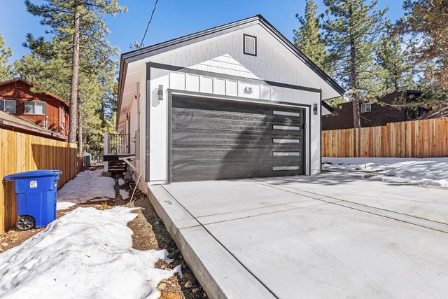 183 Moreno Lane, Sugarloaf, CA 92386