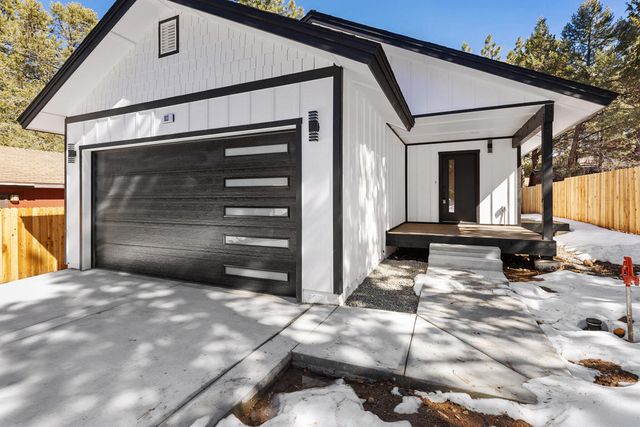 183 Moreno Lane, Sugarloaf, CA 92386