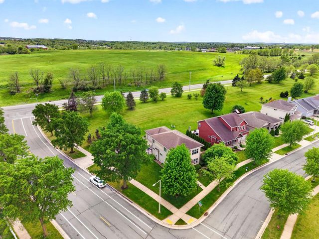 3962 Mammoth Trail, Madison, WI 53719