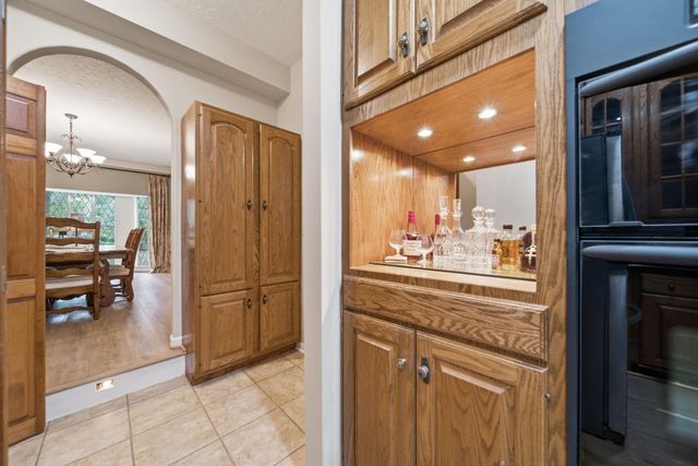 2715 Timberjack Place, The Woodlands, TX 77380