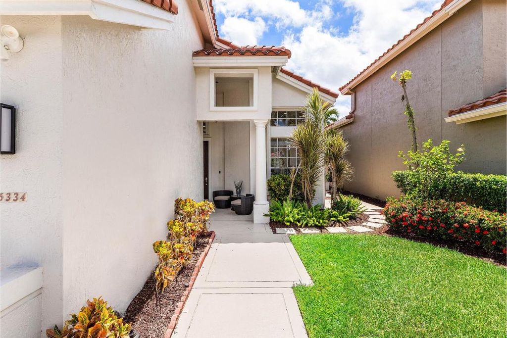 Image 5 of property listing at 6334 NW 24th Street, Boca Raton, FL 33434