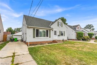 30015 Warren Road, Wickliffe, OH 44092
