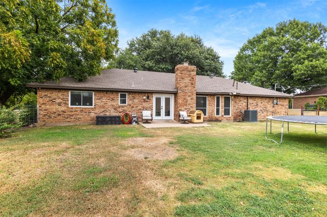 844 Fm 2194, Farmersville, TX 75442