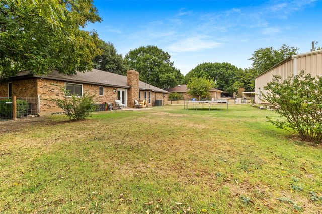 844 Fm 2194, Farmersville, TX 75442