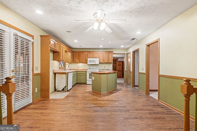 1590 Colonial South Drive SW, Conyers, GA 30094