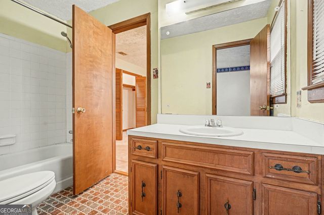 1590 Colonial South Drive SW, Conyers, GA 30094