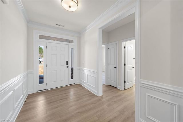 7840 Fairview Garden Trail, Clemmons, NC 27012