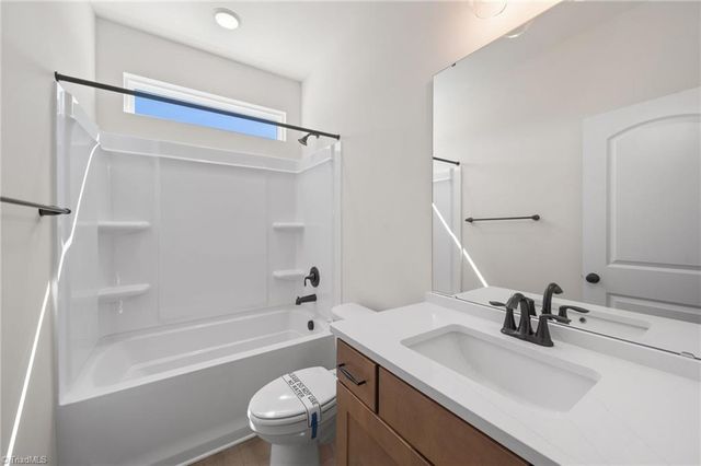 7840 Fairview Garden Trail, Clemmons, NC 27012