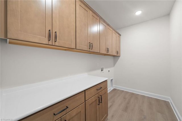 7840 Fairview Garden Trail, Clemmons, NC 27012