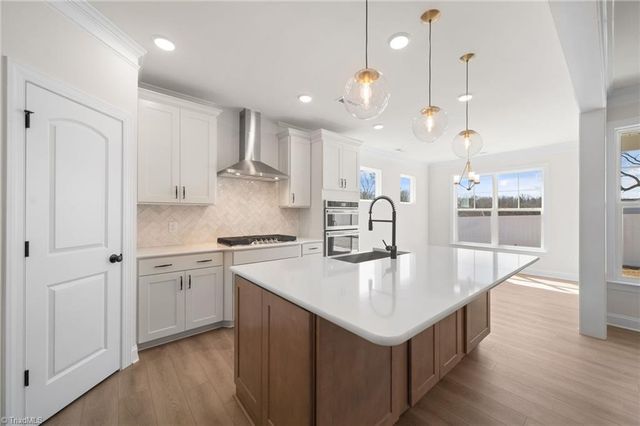 7840 Fairview Garden Trail, Clemmons, NC 27012