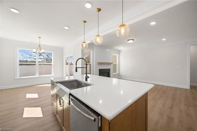 7840 Fairview Garden Trail, Clemmons, NC 27012