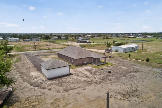 749 J L Drive, Valley View, TX 76272