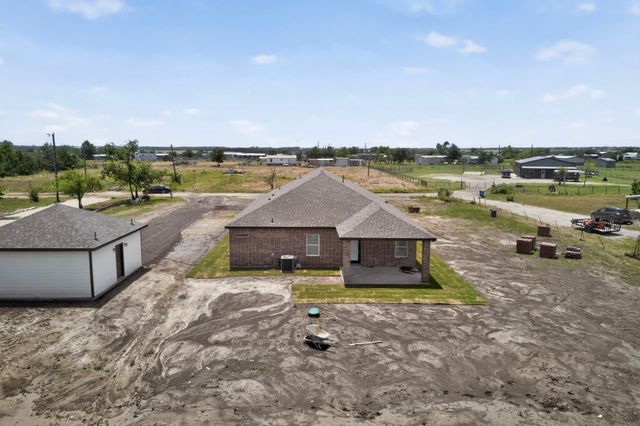 749 J L Drive, Valley View, TX 76272