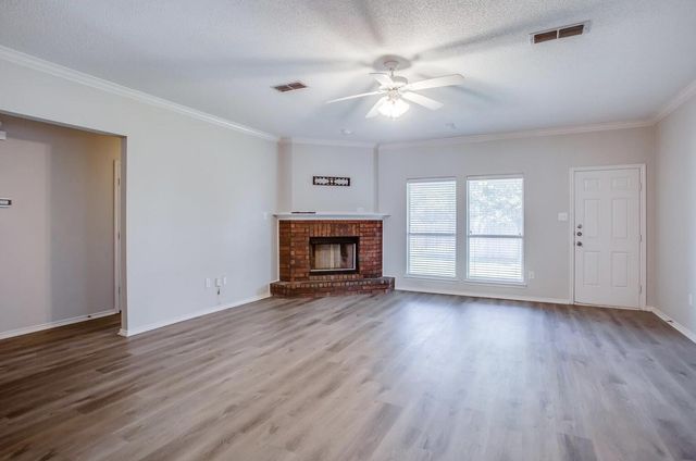 6204 17th Street, Lubbock, TX 79416