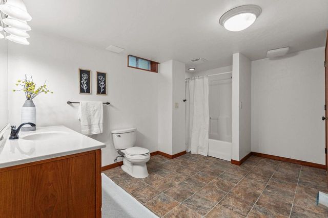 901 CAROL LYNN DRIVE, Little Chute, WI 54140