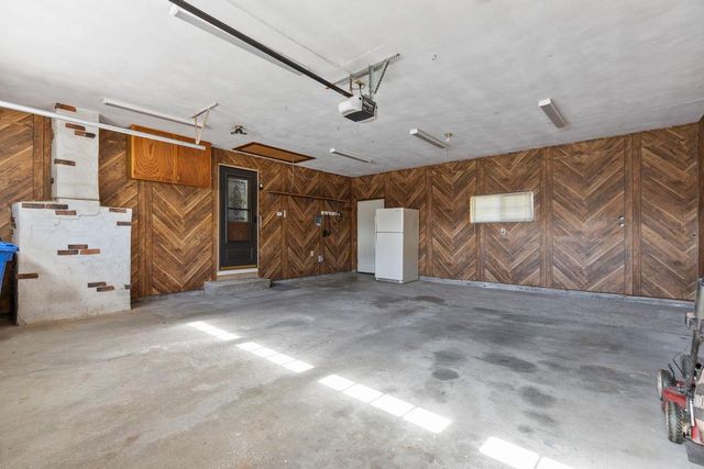 901 CAROL LYNN DRIVE, Little Chute, WI 54140