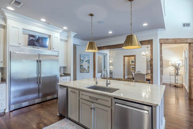 151 Vi Drive, Houma, LA 70360