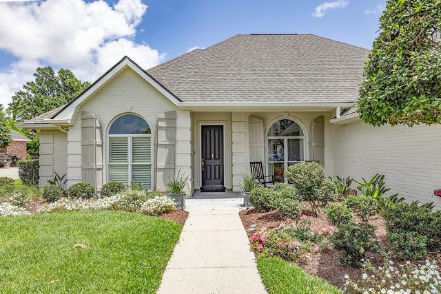 151 Vi Drive, Houma, LA 70360