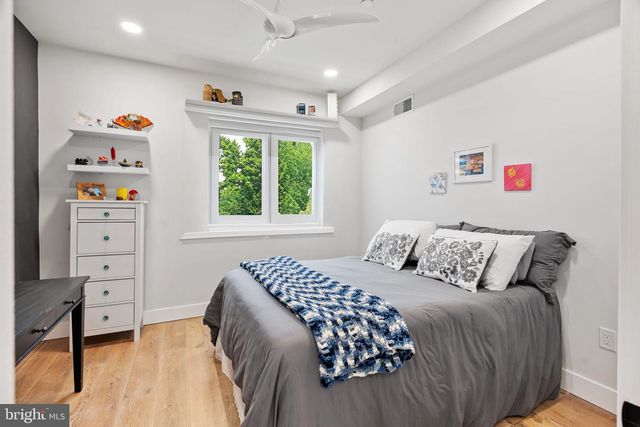 1452 N NEWKIRK ST, Philadelphia, PA 19121