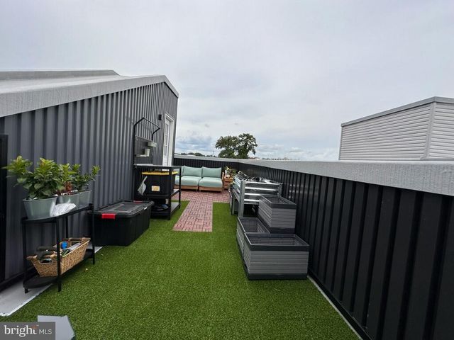 1452 N NEWKIRK ST, Philadelphia, PA 19121