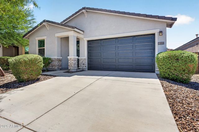 33908 N BEEBLOSSOM Trail, San Tan Valley, AZ 85144