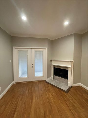 5000 Milwee Street 28, Houston, TX 77092