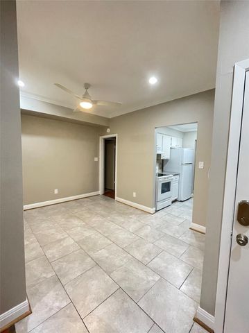 5000 Milwee Street 28, Houston, TX 77092