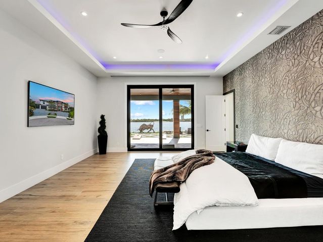 712 Lakeside Circle, North Palm Beach, FL 33408