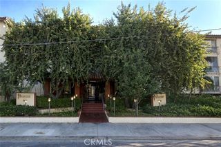 12830 Burbank, Valley Village, CA 91607