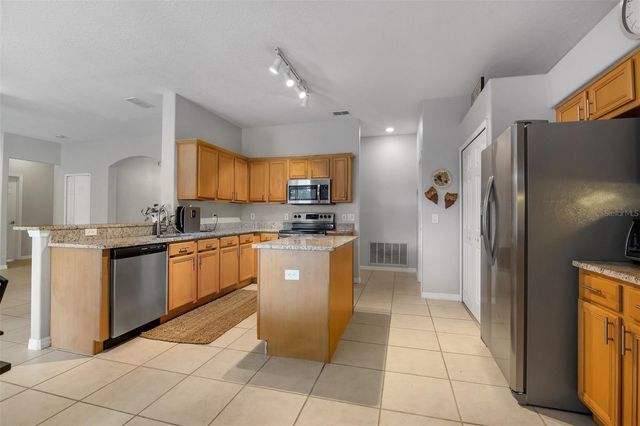 13845 AMBERLEIGH ROAD, Orlando, FL 32837