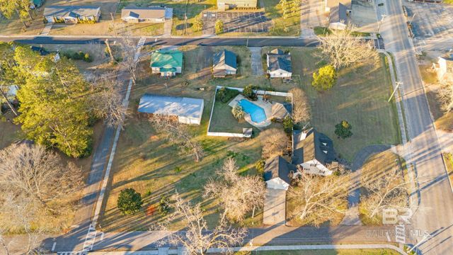 124 Main Street, Monroeville, AL 36460