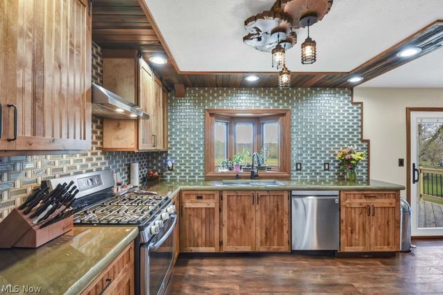 7545 Wadsworth Road, Medina, OH 44256