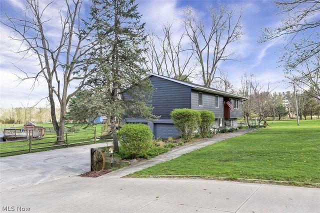 7545 Wadsworth Road, Medina, OH 44256