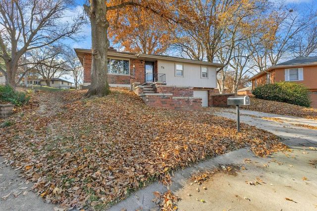 75 Myrna Circle, St Joseph, MO 64506