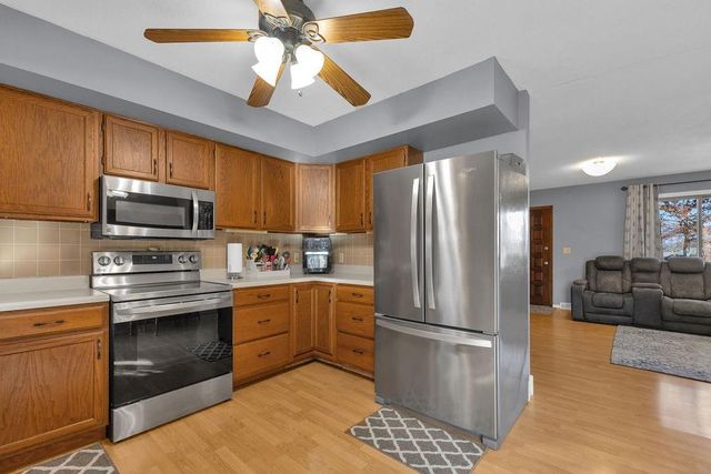 75 Myrna Circle, St Joseph, MO 64506