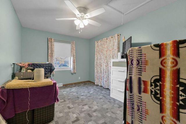 75 Myrna Circle, St Joseph, MO 64506