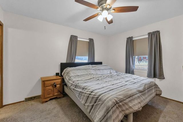 75 Myrna Circle, St Joseph, MO 64506