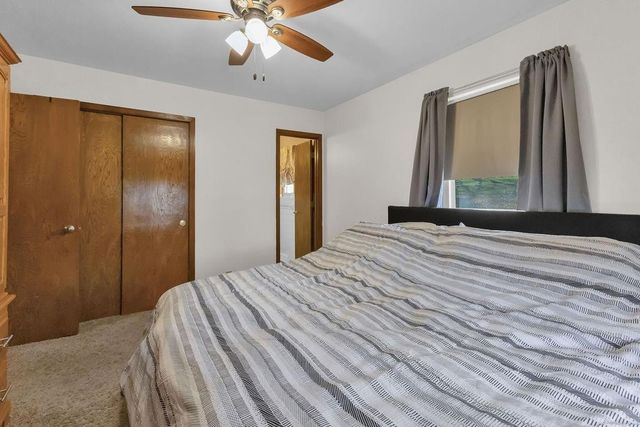 75 Myrna Circle, St Joseph, MO 64506