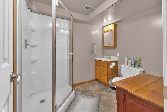 75 Myrna Circle, St Joseph, MO 64506