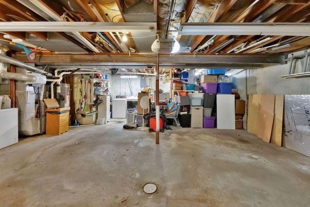 75 Myrna Circle, St Joseph, MO 64506