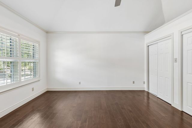 5950 Lindenshire Lane 302, Dallas, TX 75230