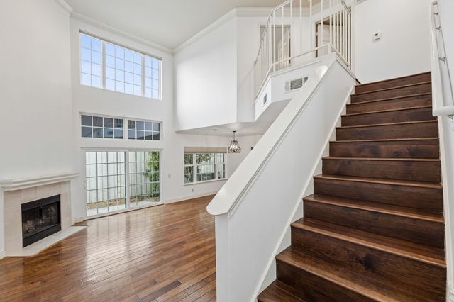5950 Lindenshire Lane 302, Dallas, TX 75230