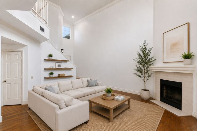 5950 Lindenshire Lane 302, Dallas, TX 75230